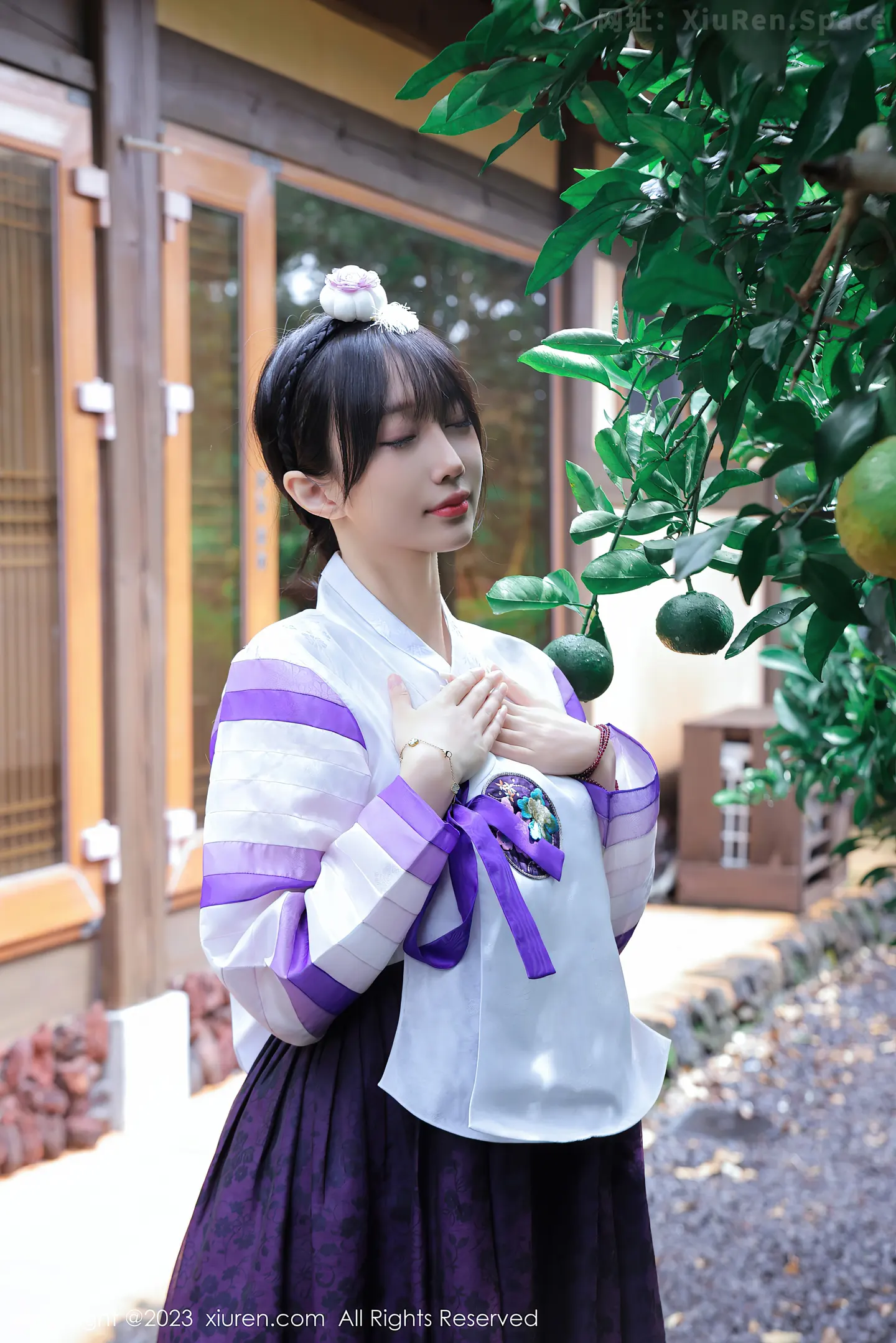 图片[6]-[XiuRen秀人网]VOL.7677 模特玥儿玥er济州岛旅拍大长今服饰半脱秀完美身姿迷人诱惑写真66P-秀人网官方网站